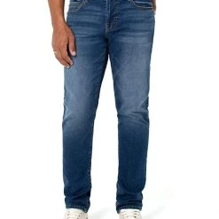 Liverpool Kingston Modern Slim Straight Jeans in Pembroke